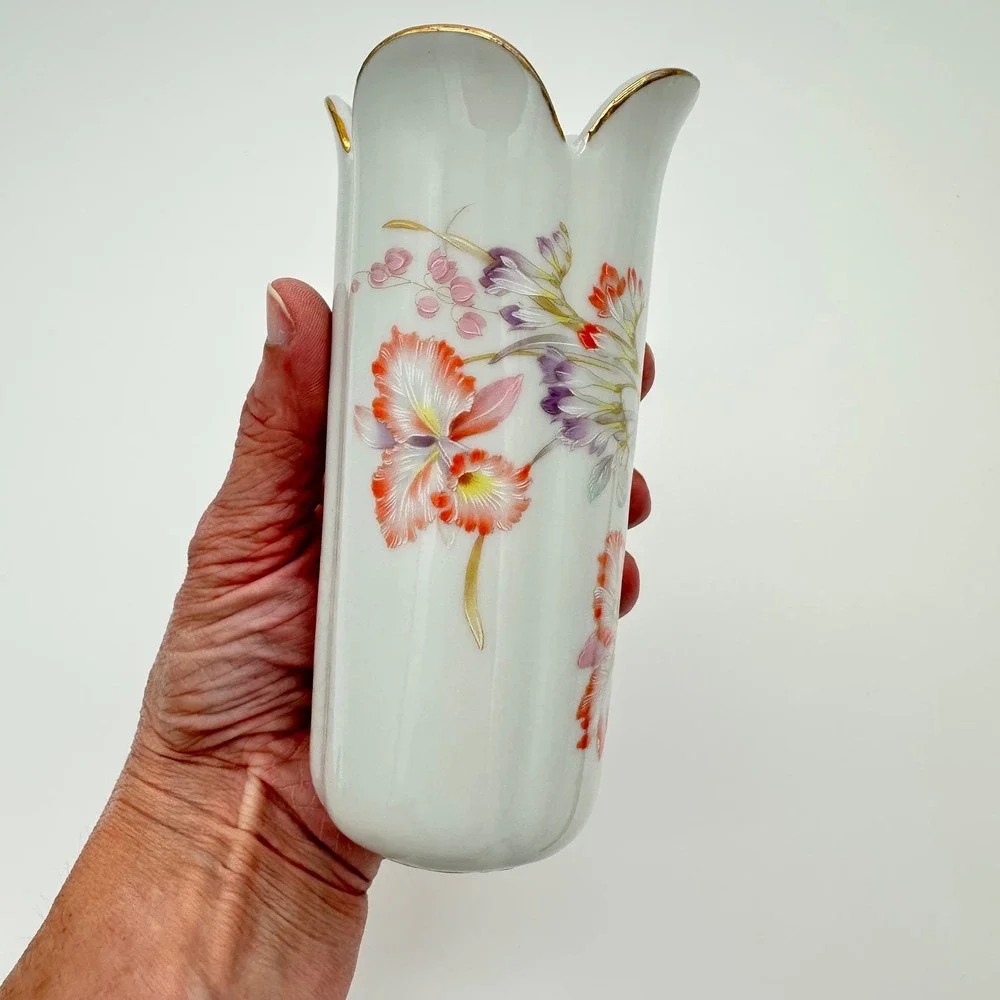 Perfect Fine Porcelain Bud Vase 6